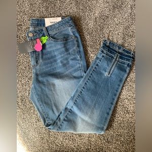 ANA Ankle Jeans